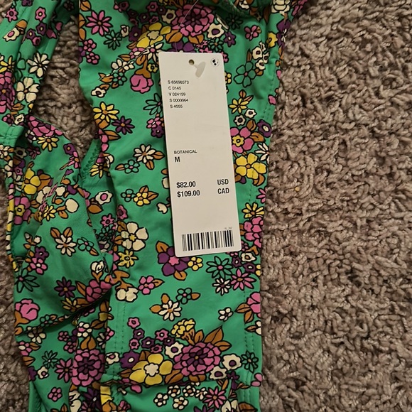 Urban Outfitters one piece bathing suit - Picture 2 of 2